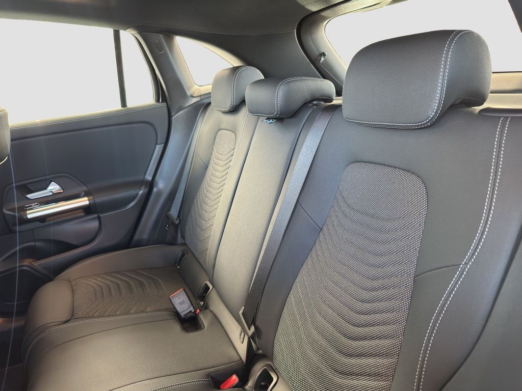 Fahrzeugabbildung Mercedes-Benz GLA 200 d el.Heckklappe*Kamera*LED*AHK