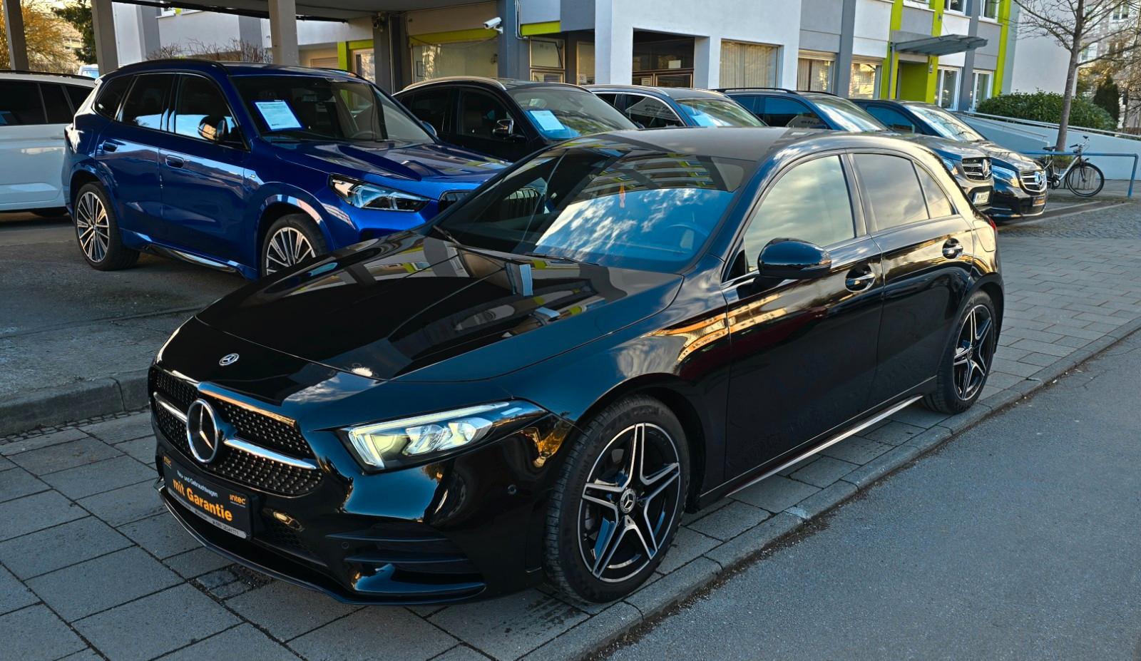 Mercedes-Benz A180 AMG Nightpaket/DTC/KAMERA/AMBIENTE/DAB/LED