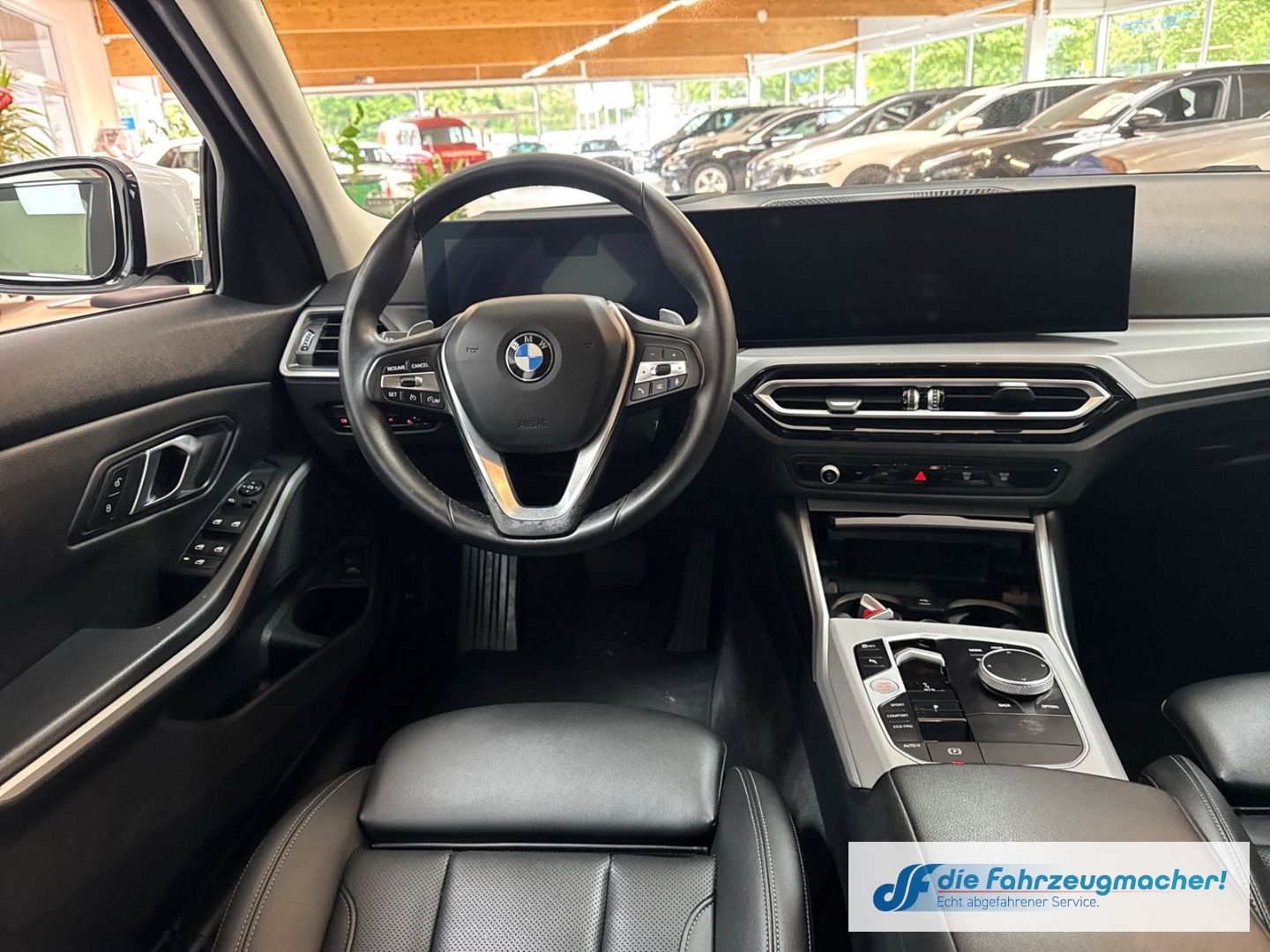 Fahrzeugabbildung BMW 320 Touring *FACELIFT*Navi Digitales Cockpit LED