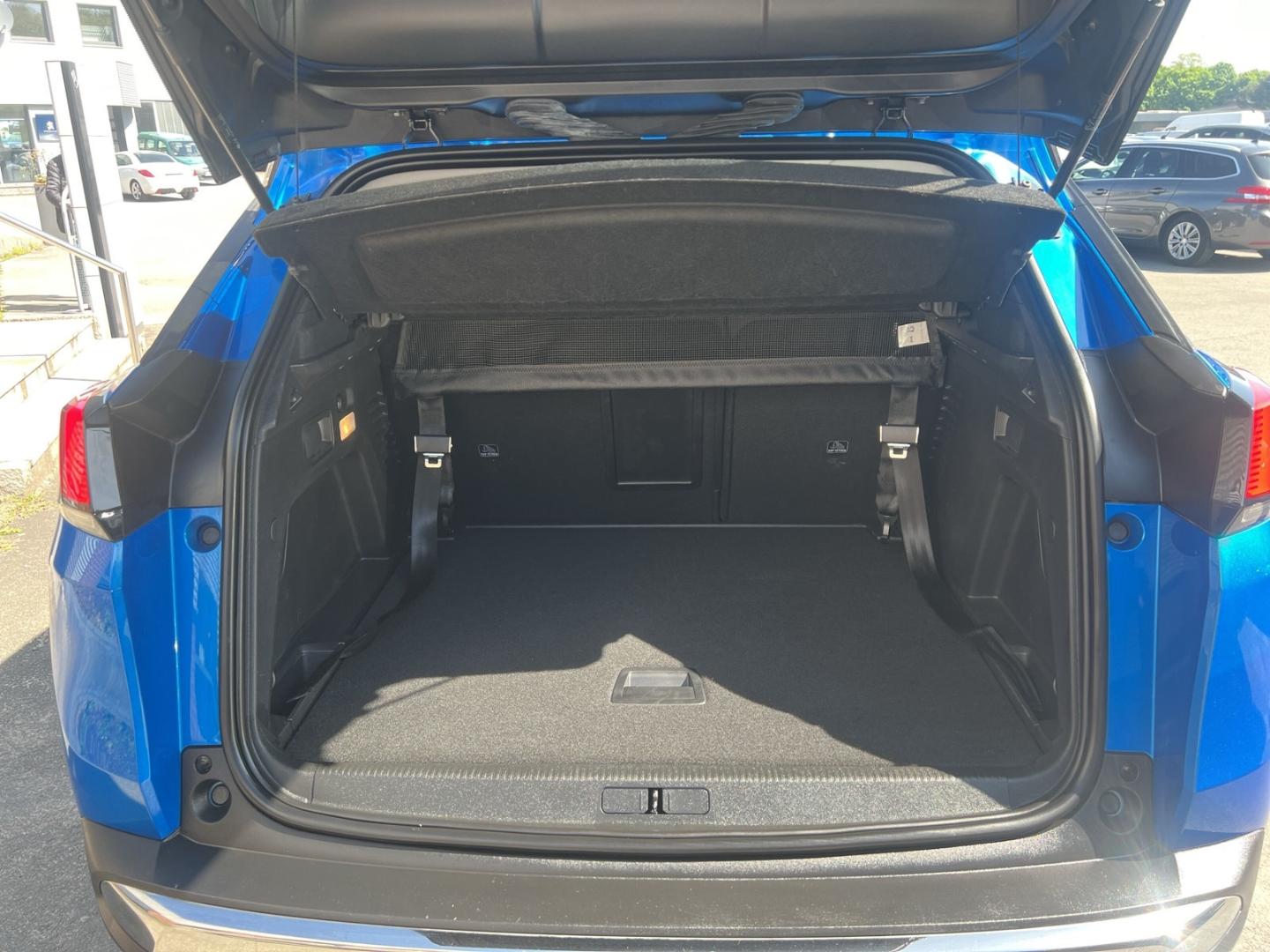 Peugeot 3008 Allure 130 EU6d *Navi*Sitzheizung*Klima*Key