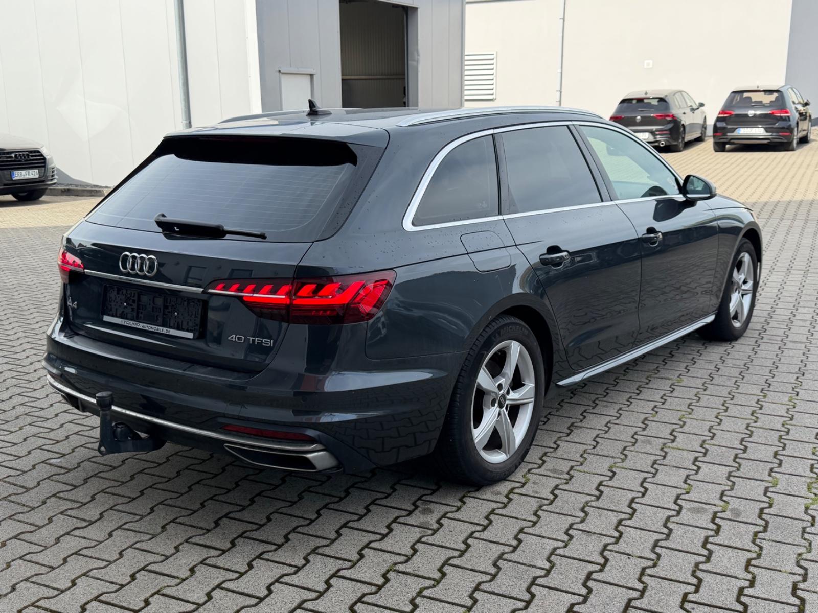 Audi A4 40 TFSI advanced/LED/AHK/VIRTUAL/SHZ/Leder