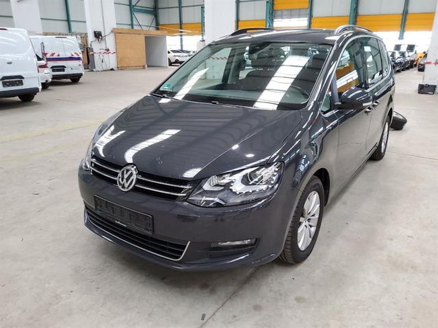 Volkswagen Sharan Comfortline/7Sitzplätze/Navi/AHK/LED/1Ha