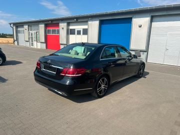 Mercedes E 250 - 6