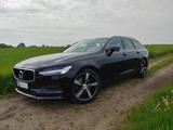 Volvo V90 D3 Momentum AHK Navi Leder - Volvo V90 von privat