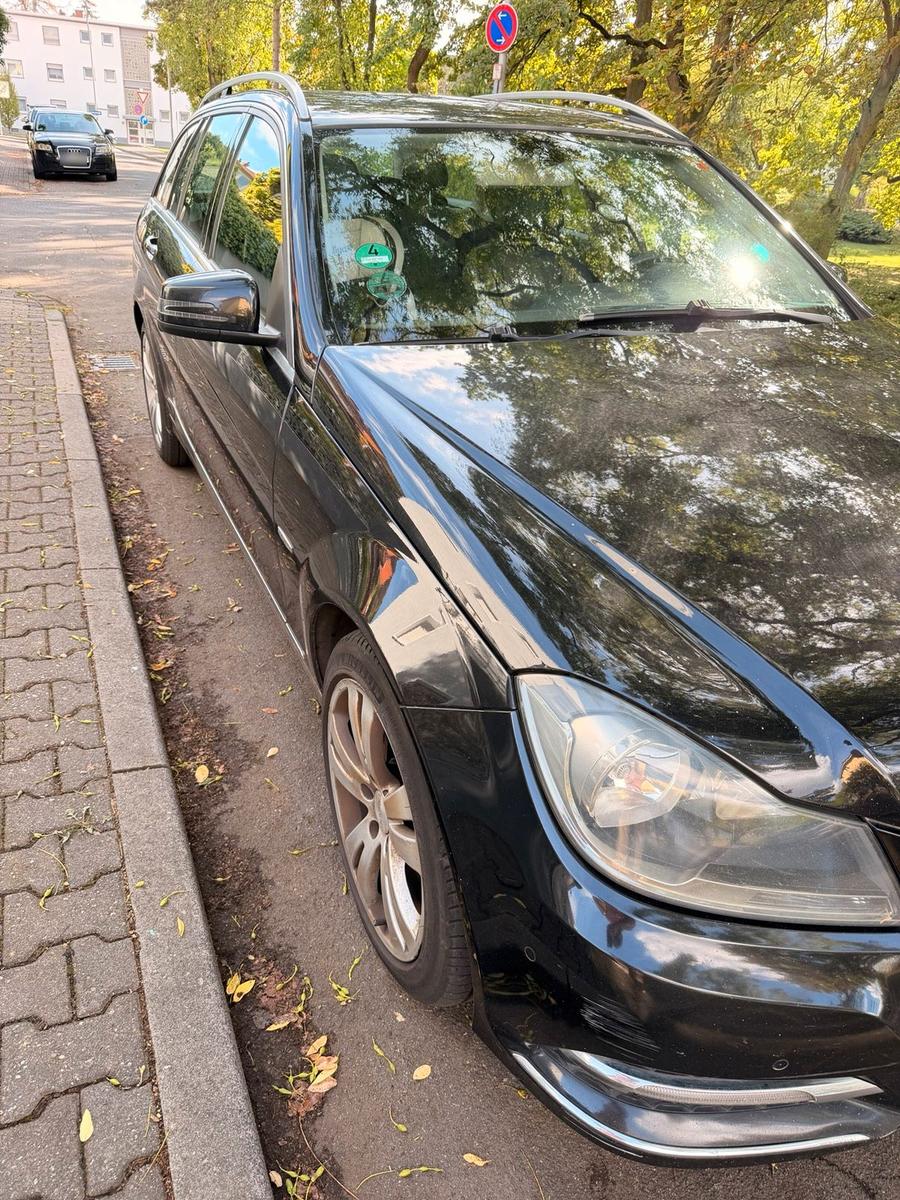Mercedes-Benz 200 2012 — photo 5