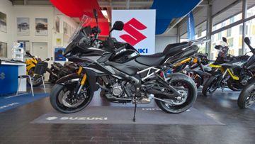 Suzuki GSX-S 1000GX HausAktiontion