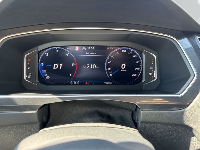 Tiguan 2.0 TDI R-Line LED+NAVI+KLIMA+ACC+HK+PDC