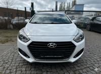 Hyundai i40 cw 1.Hand Automatik AHK