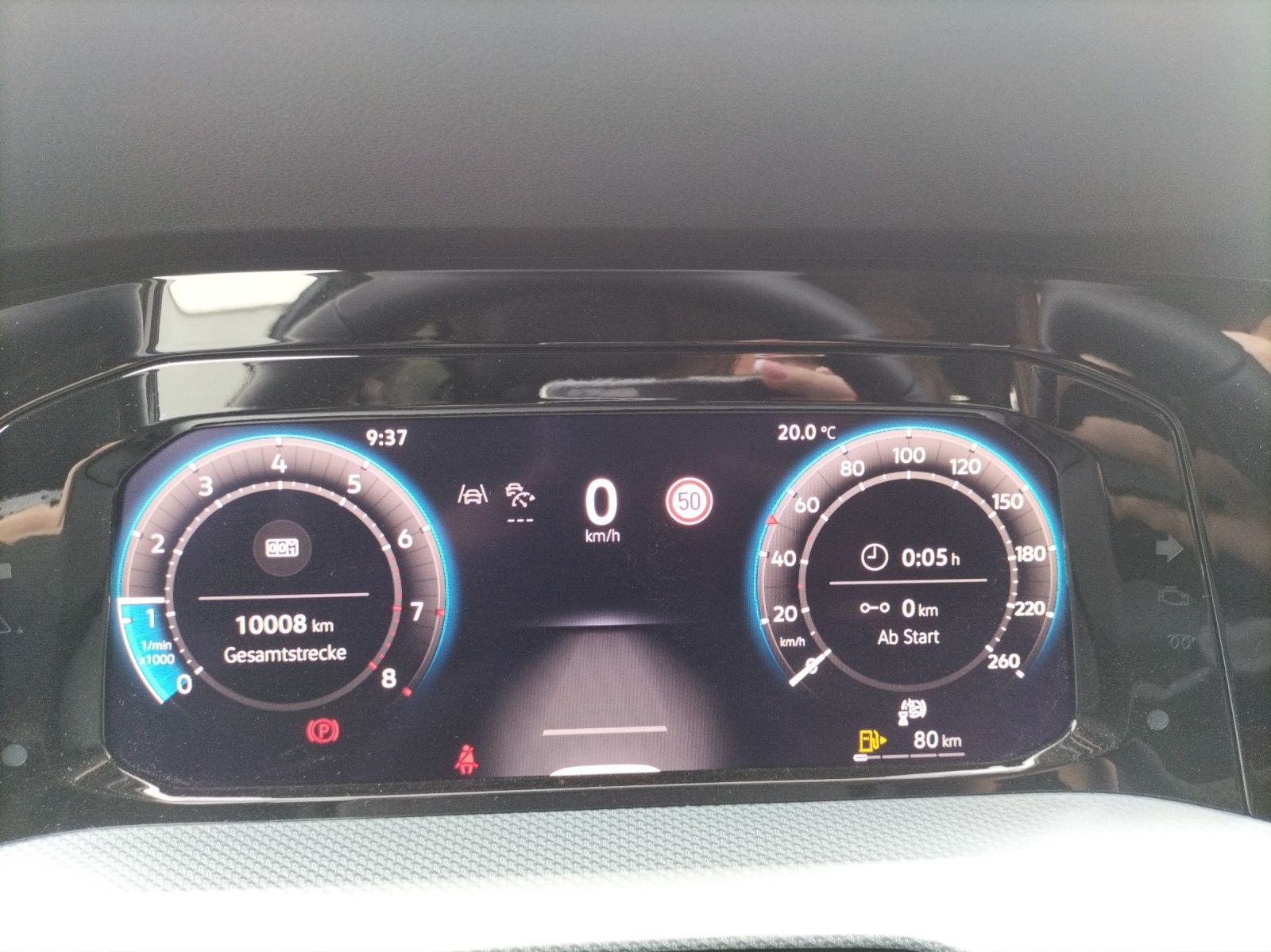 Fahrzeugabbildung Volkswagen Golf VIII Variant TSI Goal LED AID ACC PDC SH