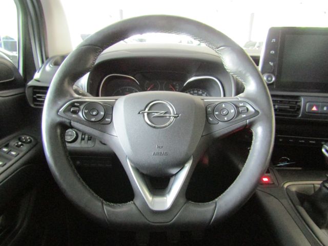 Combo Life Ultimate OPEL 1.5 D 131PS TEMP PDC KA