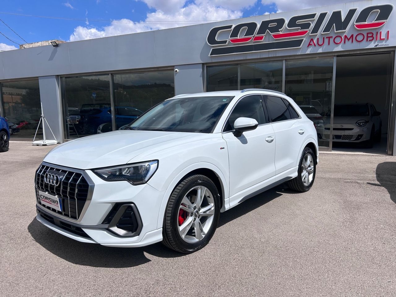 Audi Q3 35 TDI S tronic line edition imagem 3