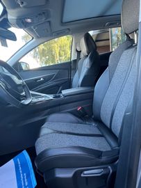 Peugeot 3008 - 11