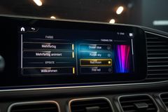 MERCEDES-BENZ GLE 450 4Matic*BURMESTER*HU*360*DISTRONIC*PANO* MERCEDES-BENZ GLE 450 4Matic*BURMESTER*HU*360*DISTRONIC*PANO*