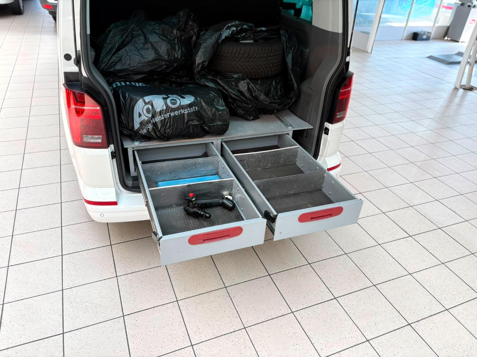 Volkswagen T6.1 Caravelle/Lang/7-Sitzer/Automatik/AHK/Neuzu