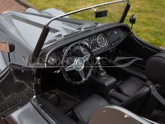Fahrzeugabbildung Morgan Roadster 3,7l *Porsche GT Silver Metallic*