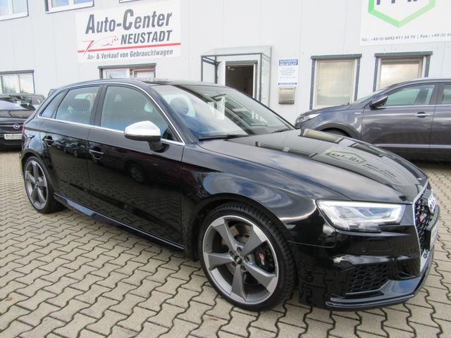 Audi RS3 Sportback 2.5 TFSI quattro, LEDER, NAVI, LED