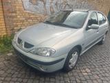 Renault Megane TÜV Neu 04/2028 - gebrauchte Renault Megane aus dem Jahr 2002