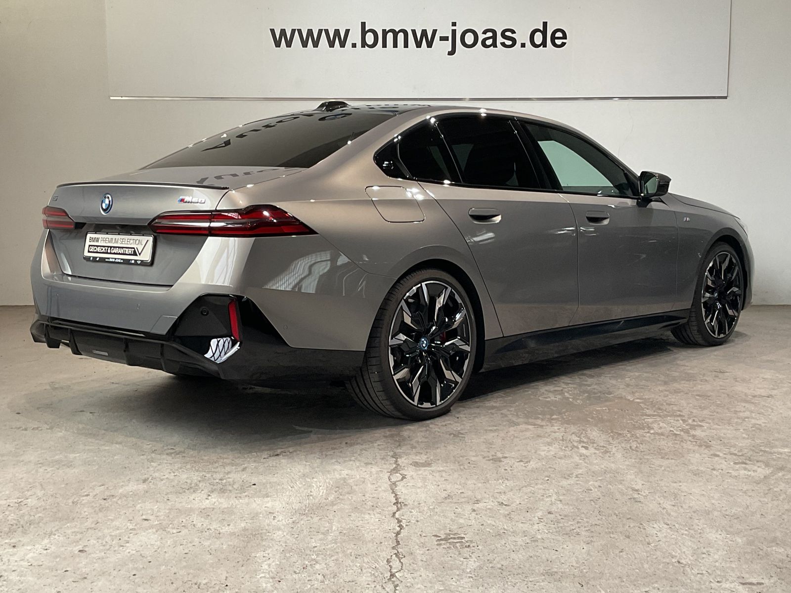 Fahrzeugabbildung BMW i5 M60 xDrive M Sportpaket pro, Sitzbelüftung vo