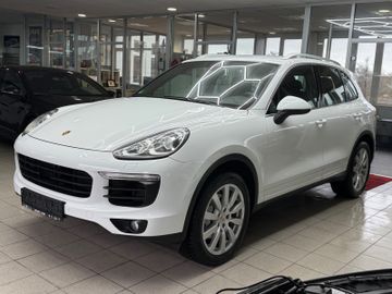 Porsche Cayenne - 3