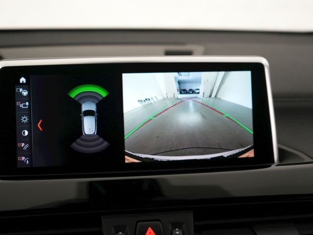 X2 sDrive 18 i ADVANTAGE PLUS DCT+NAVI+SITZHEIZU