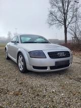 Audi TT 8N Coupé 180 Ps - Audi 80 aus 1998