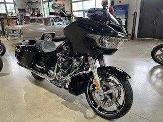 Fahrzeugabbildung Harley-Davidson ROAD GLIDE FLTRX 117ci MY24 Finanz.ab 4,99%