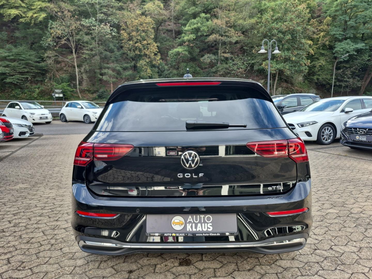 Volkswagen Golf VIII 1.5 eTSI DSG Energy Navi ACC SHZ, миниатюра 24