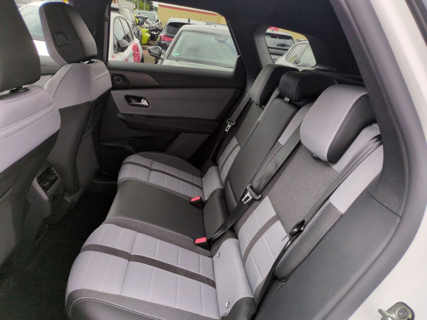 Opel Grandland (X) - Bild 25