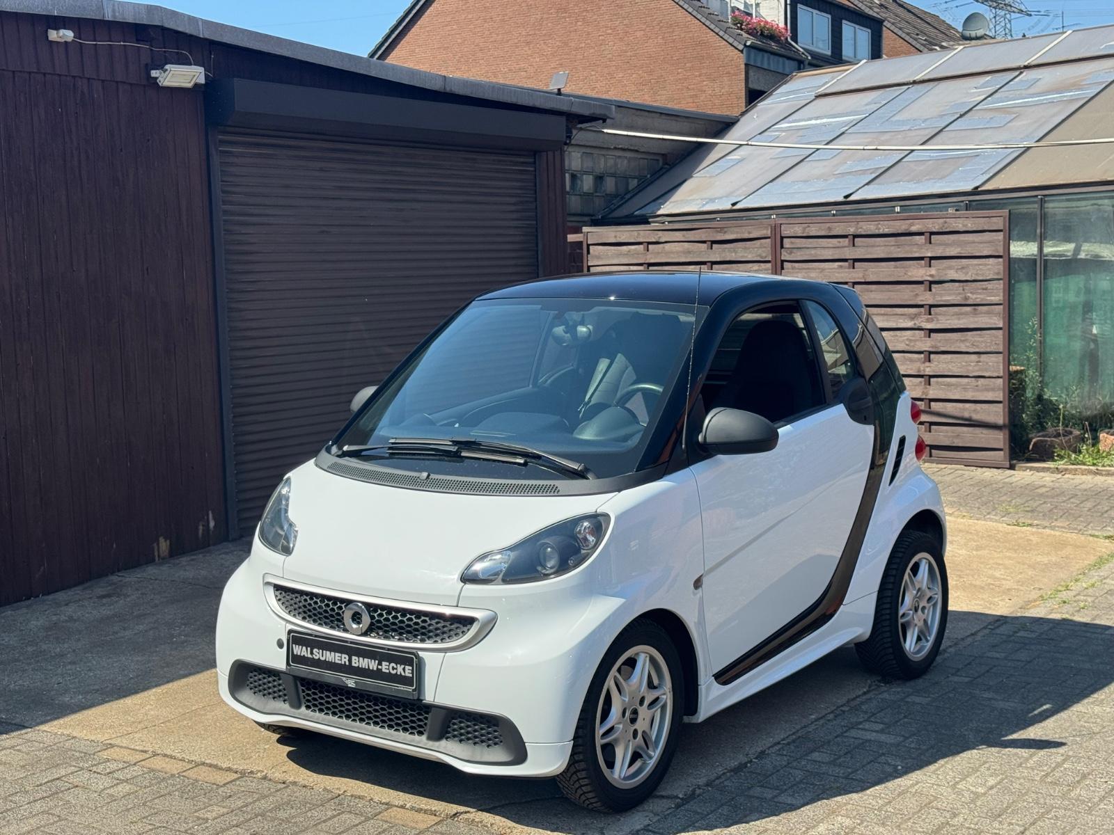 Smart ForTwo fortwo coupe PANORAMA KLIMA APPLECARPLAY