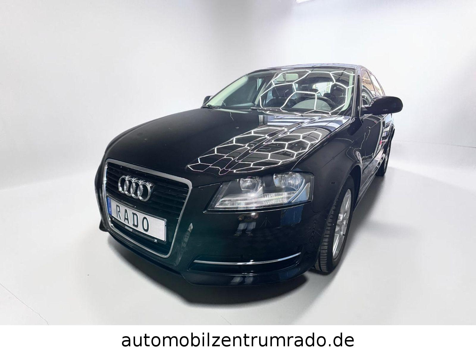 Audi A3 Sportback 1.2 TFSI Attraction AA/AC Ambiente