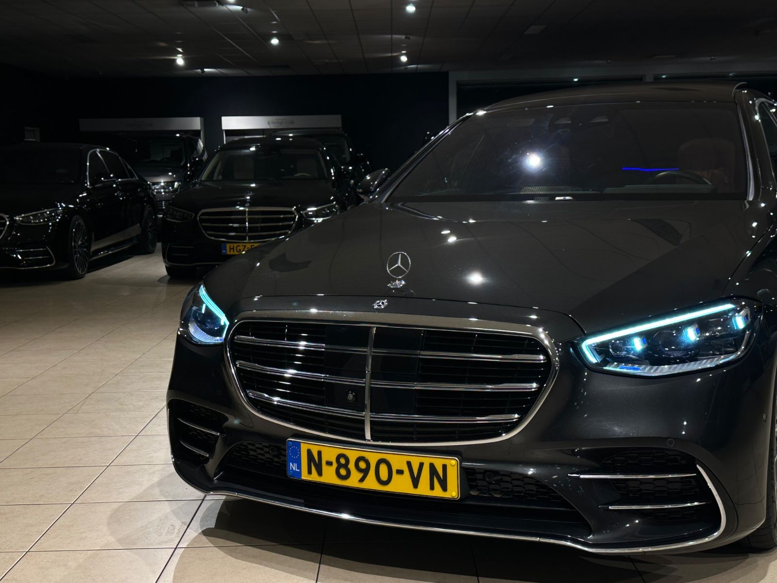 Mercedes-Benz S 400d 4MATIC LANG AMG/3xTV/MASSAGE/2-HAND/TOP!! imagem 3