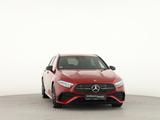 Mercedes-Benz A 200 Kompaktlimousine *AMG*MBUX*AHK*NightP*LED* - Mercedes-Benz A 200 mit Benzin-Antrieb: Automatik