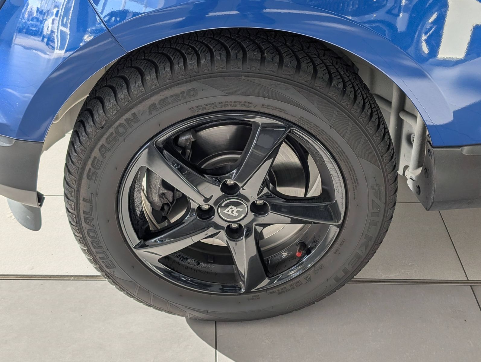 FORD EcoSport  1.0 EcoBoost Titanium Automatik Navi – Bild 7