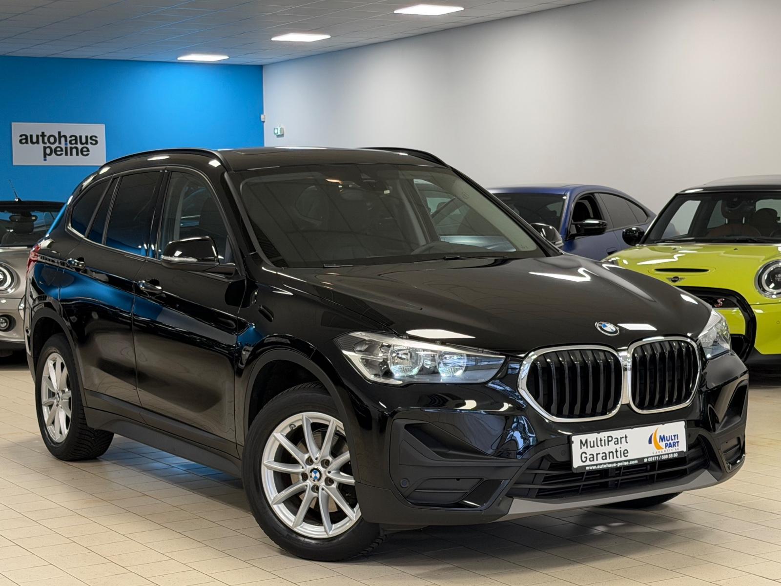 BMW X1sDriv18/Navi/Panorama/ParkAs/ActGuard/Advan