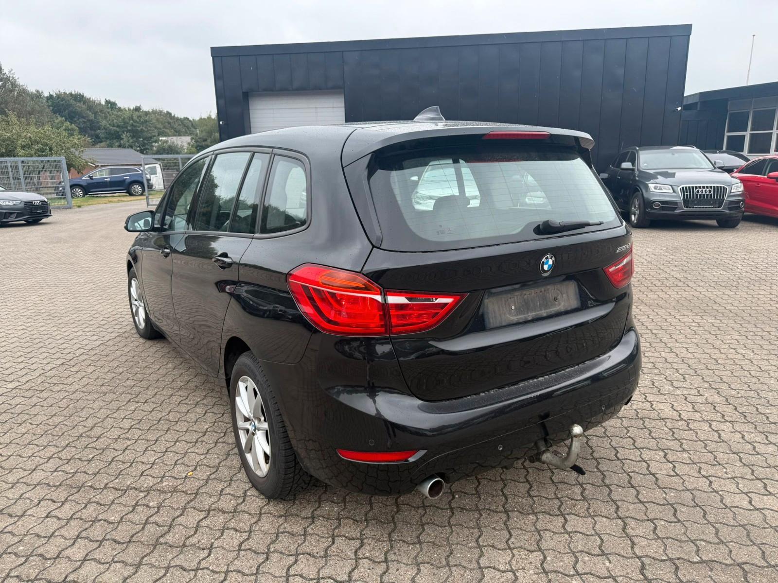 BMW 218 2015 — engine 1.995 cm³, 150 HP (110kW)