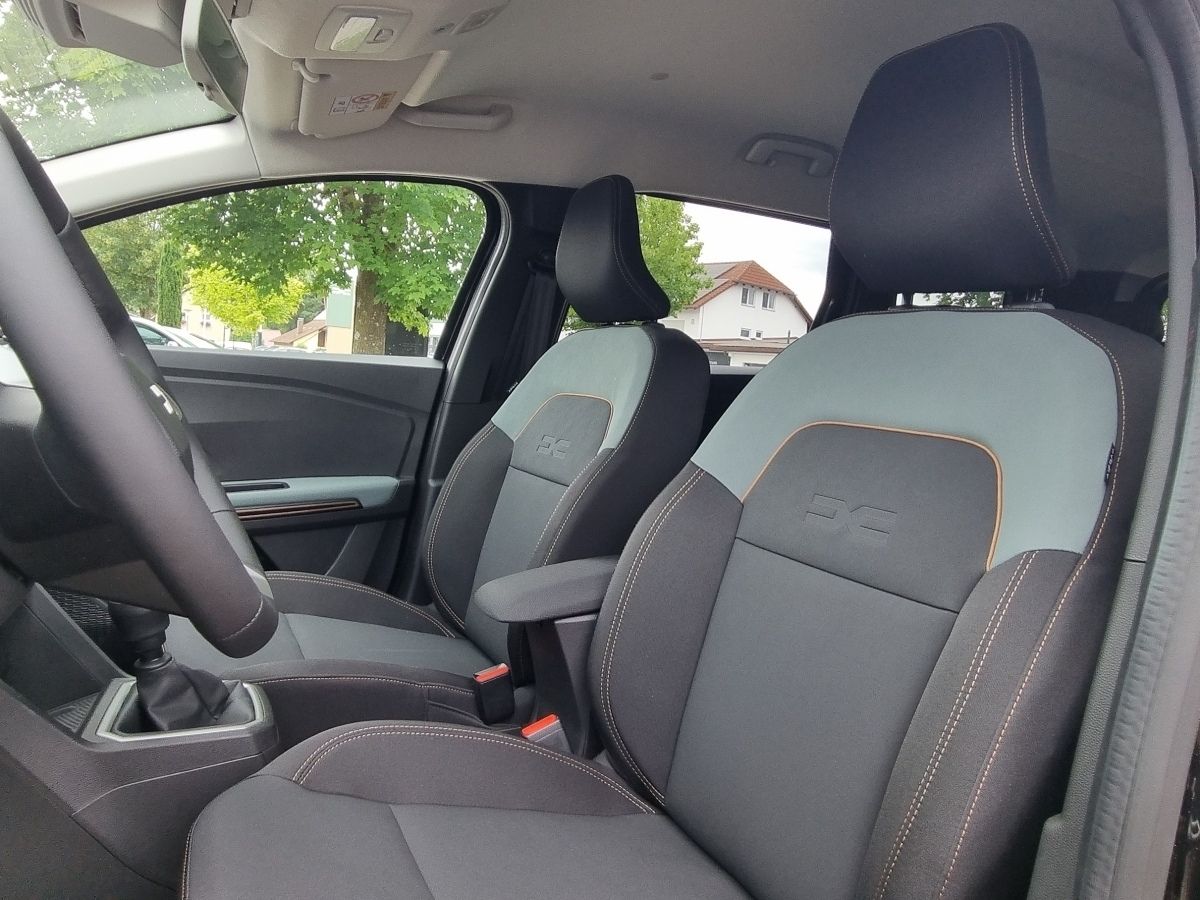 Fahrzeugabbildung Dacia Jogger Extreme TCe 110