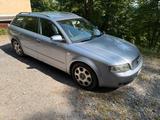 Audi A4 1.9 TDi 131 PS Avant Kombi Diesel ... - Audi A4 aus 2004: 1.9