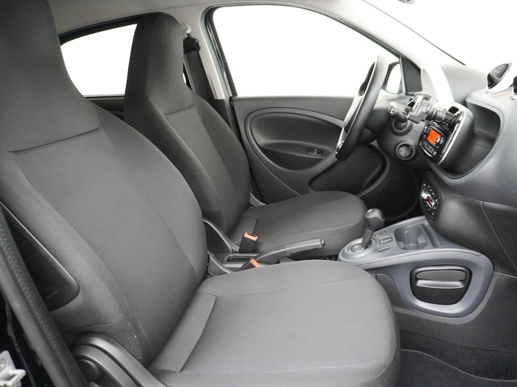 Smart Forfour 1.0 Business Solution automatik 1e besit