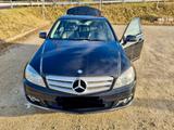 Mercedes-Benz C 180 - Mercedes-Benz C 160 mit Benzin-Antrieb: Limousine