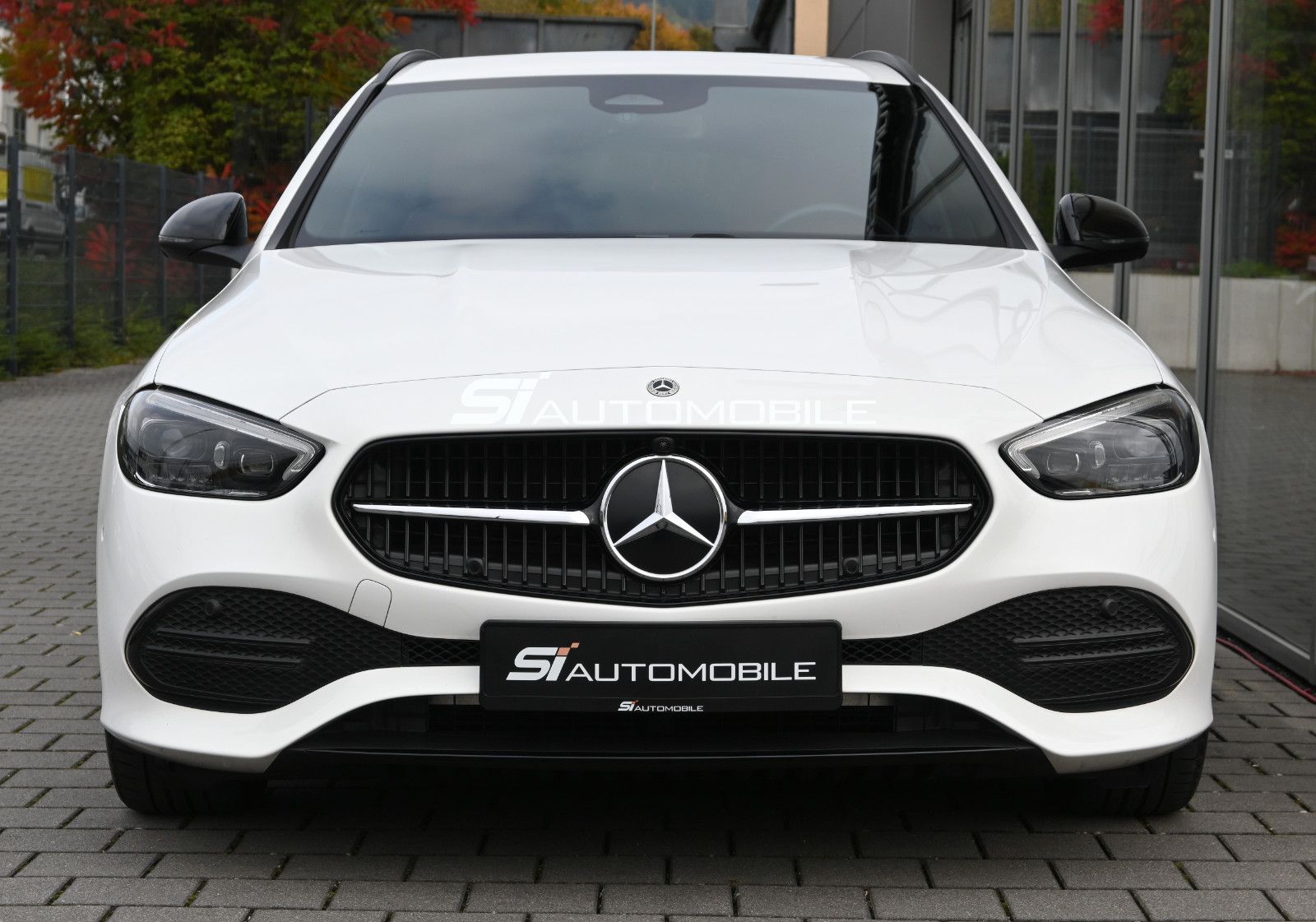 Fahrzeugabbildung Mercedes-Benz C 200 d T Avantgarde °Night Pak°AHK°ILS°360°KAM