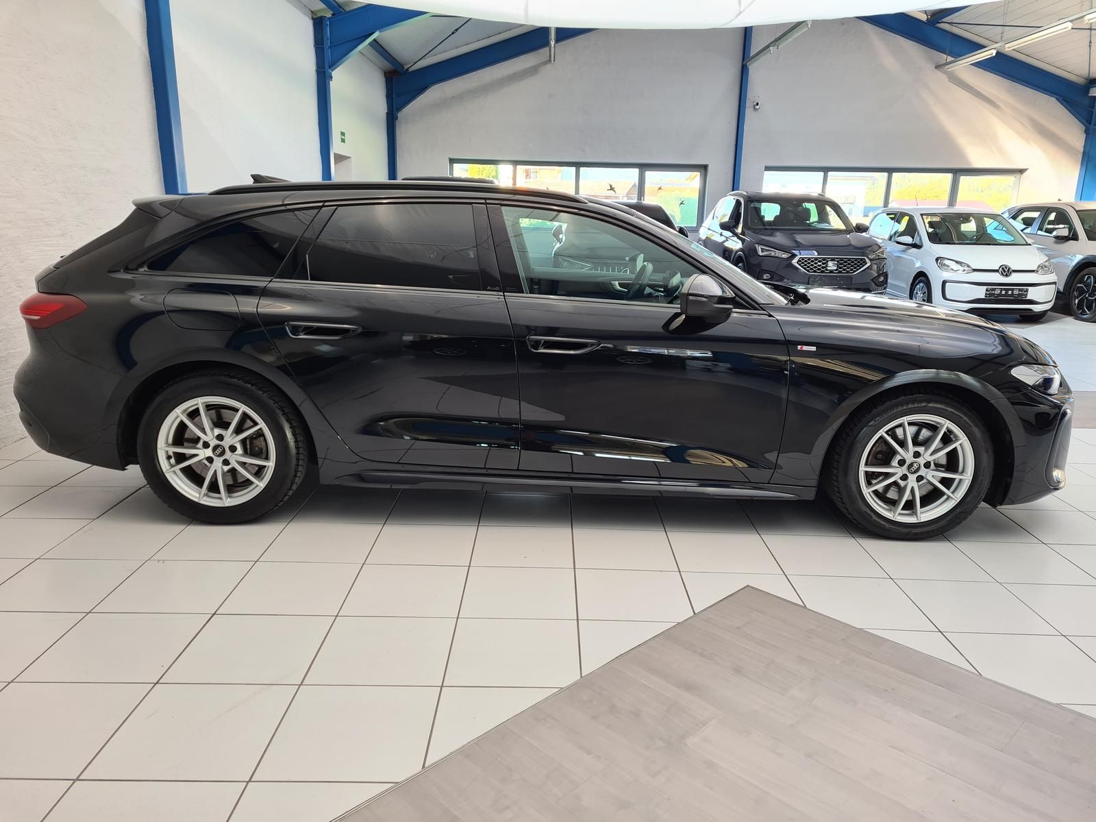 Audi A5 Avant TDI quattro 2x S-LINE AHK foto 5