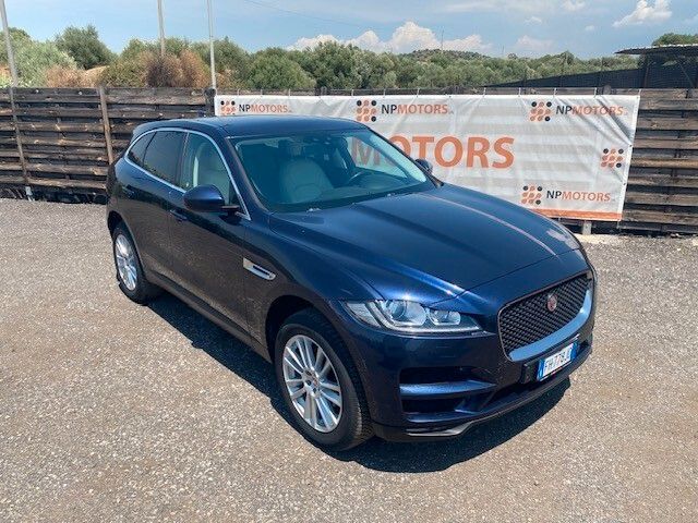 Jaguar F-Pace - 1