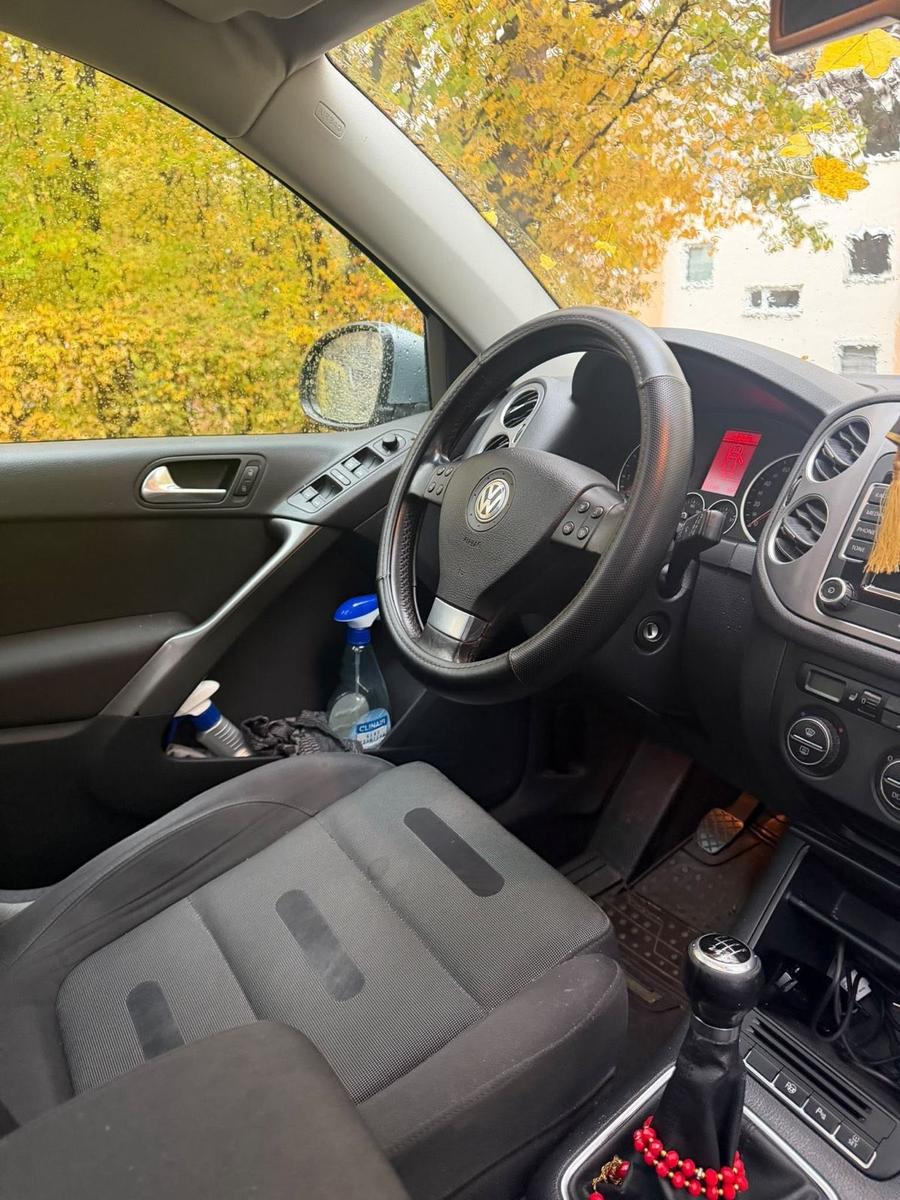 Volkswagen Tiguan 2008 — photo 5