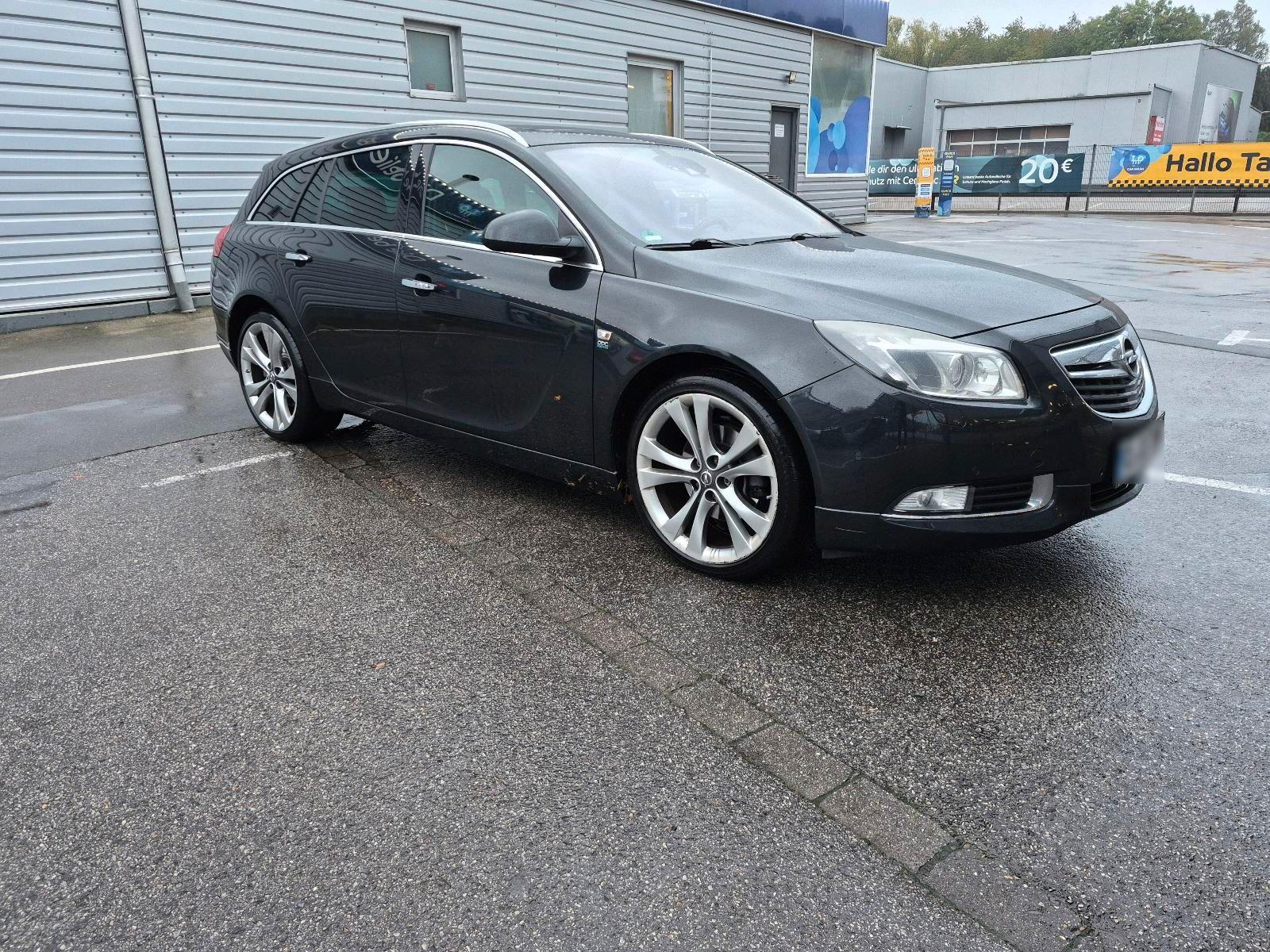 Opel Insignia 2012 — interior