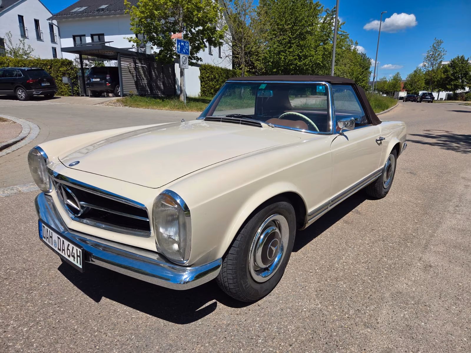 Mercedes-Benz SL 230 Pagode Schalter mit Servo und deutsch