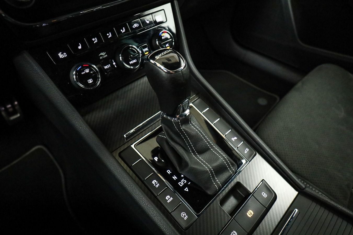 Skoda Superb - Bild 16
