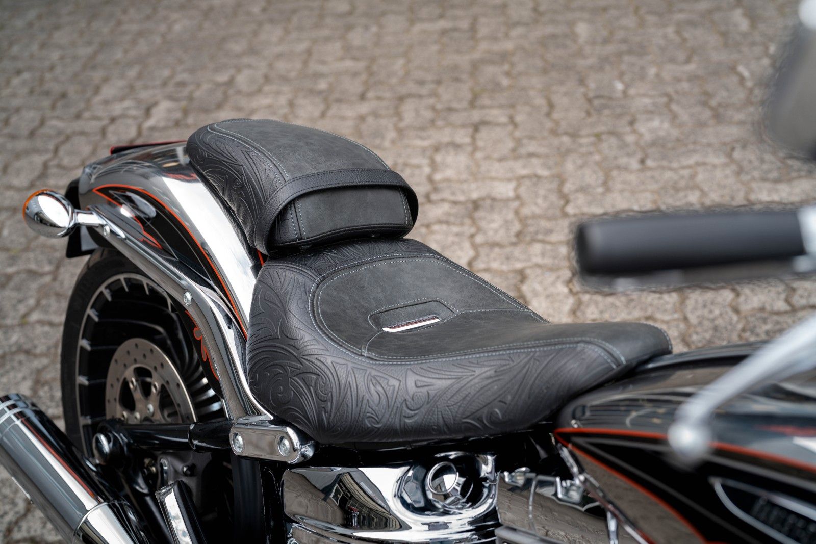 Fahrzeugabbildung Harley-Davidson FXSBSE CVO Breakout 110 cui - Twin Cam - Jekill