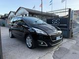 Peugeot 5008 PureTech Turbo 130 S&S Allure - gebrauchte Peugeot 5008 aus dem Jahr 2016