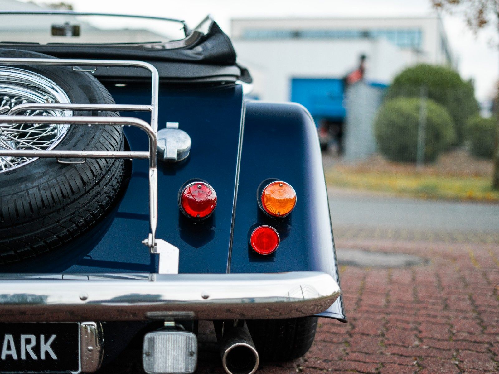 Fahrzeugabbildung Morgan Roadster 3,7 L V6 *1 Hand* + Sonderlack +