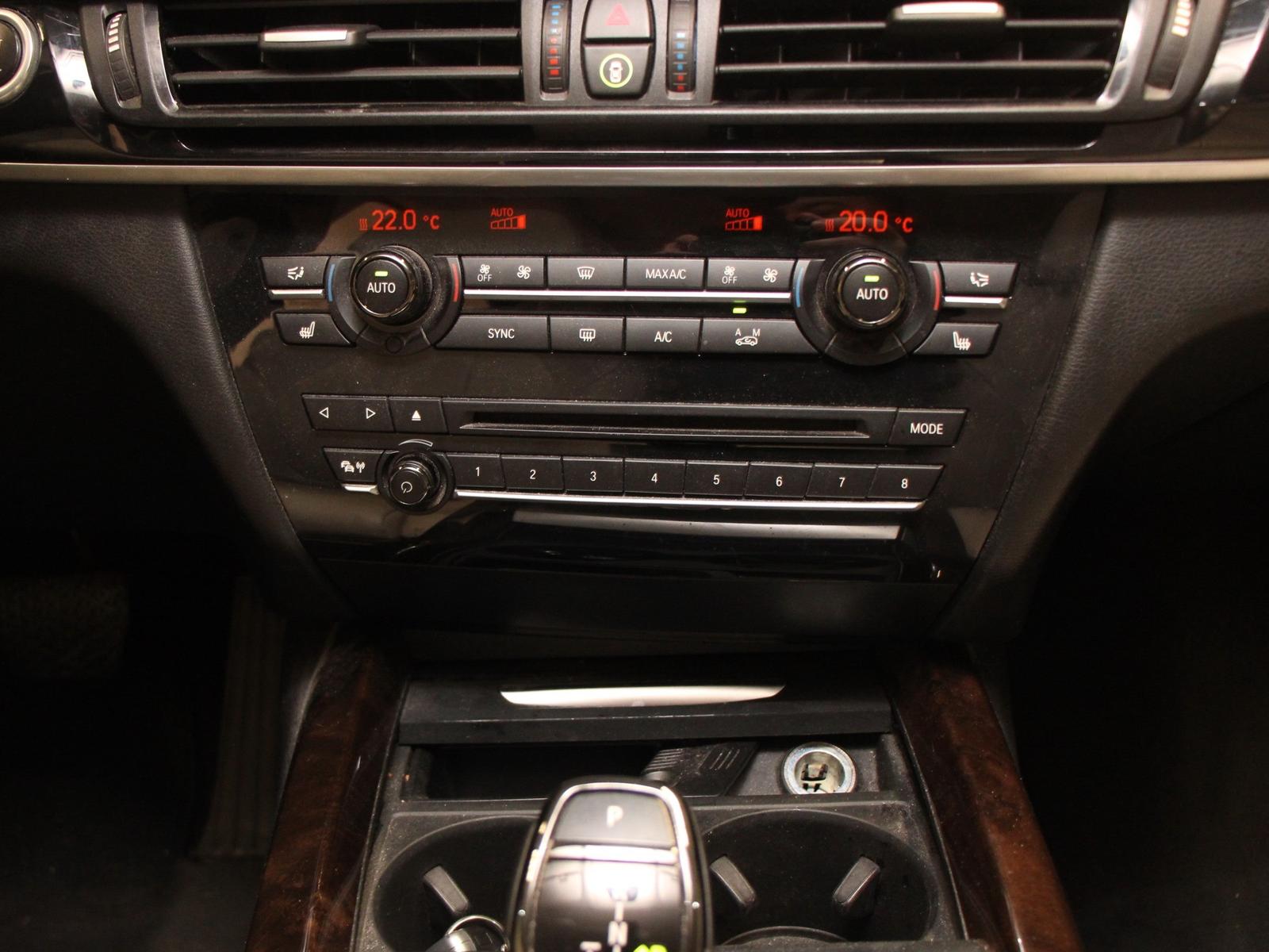 BMW X5 XDRIVE50I V8 4.4 449ch 4X4 - HARMAN KARDON - HEAD-UP DISPLAY - CAMÉRA 360° - TOIT PANORAMIQUE - CUIR DAKOTA